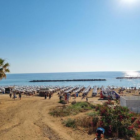 Diamond Sea View Penthouse Lägenhet Paphos Exteriör bild