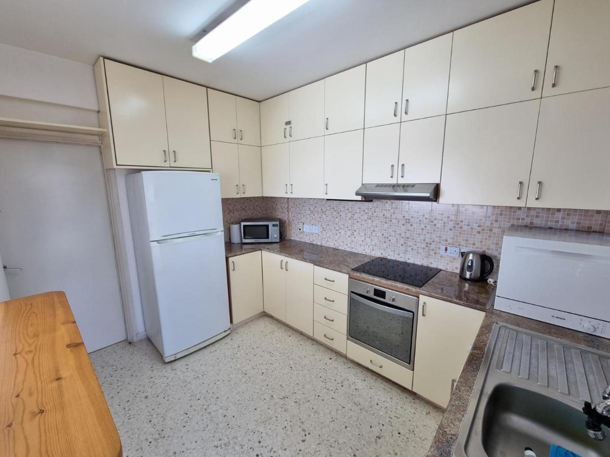 Diamond Sea View Penthouse Lägenhet Paphos Exteriör bild