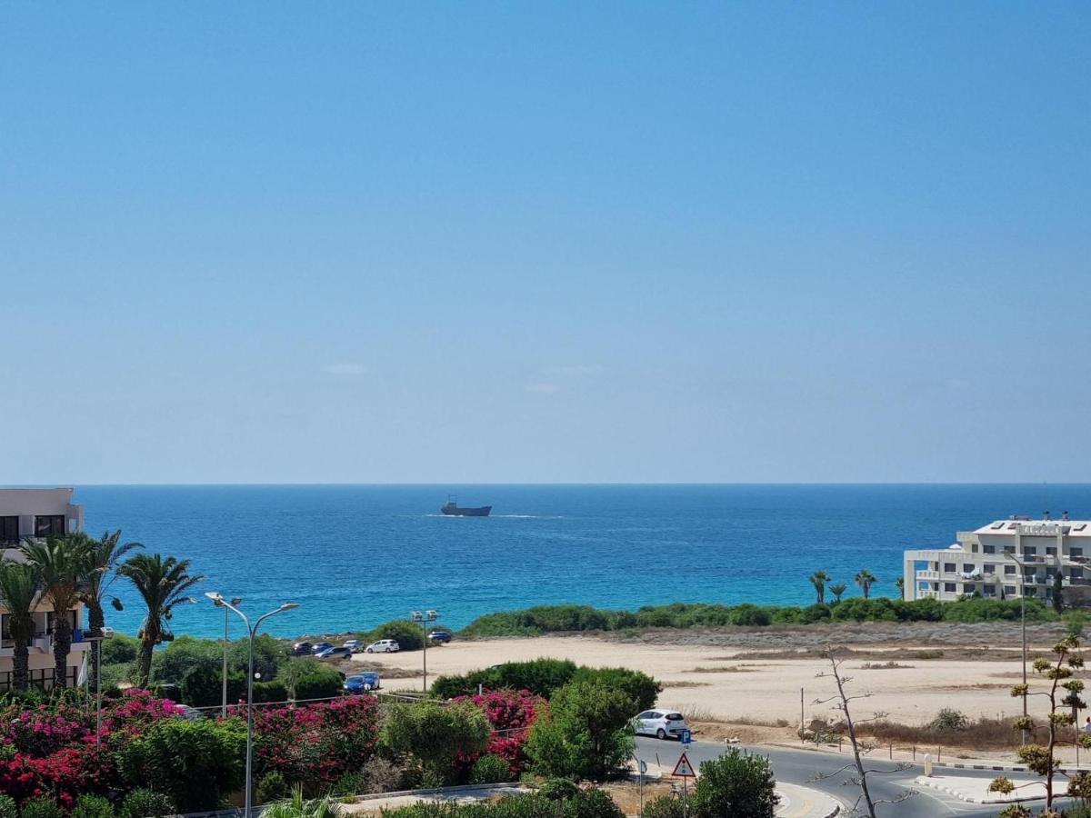 Diamond Sea View Penthouse Lägenhet Paphos Exteriör bild