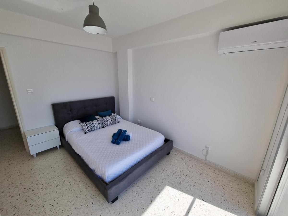 Diamond Sea View Penthouse Lägenhet Paphos Exteriör bild