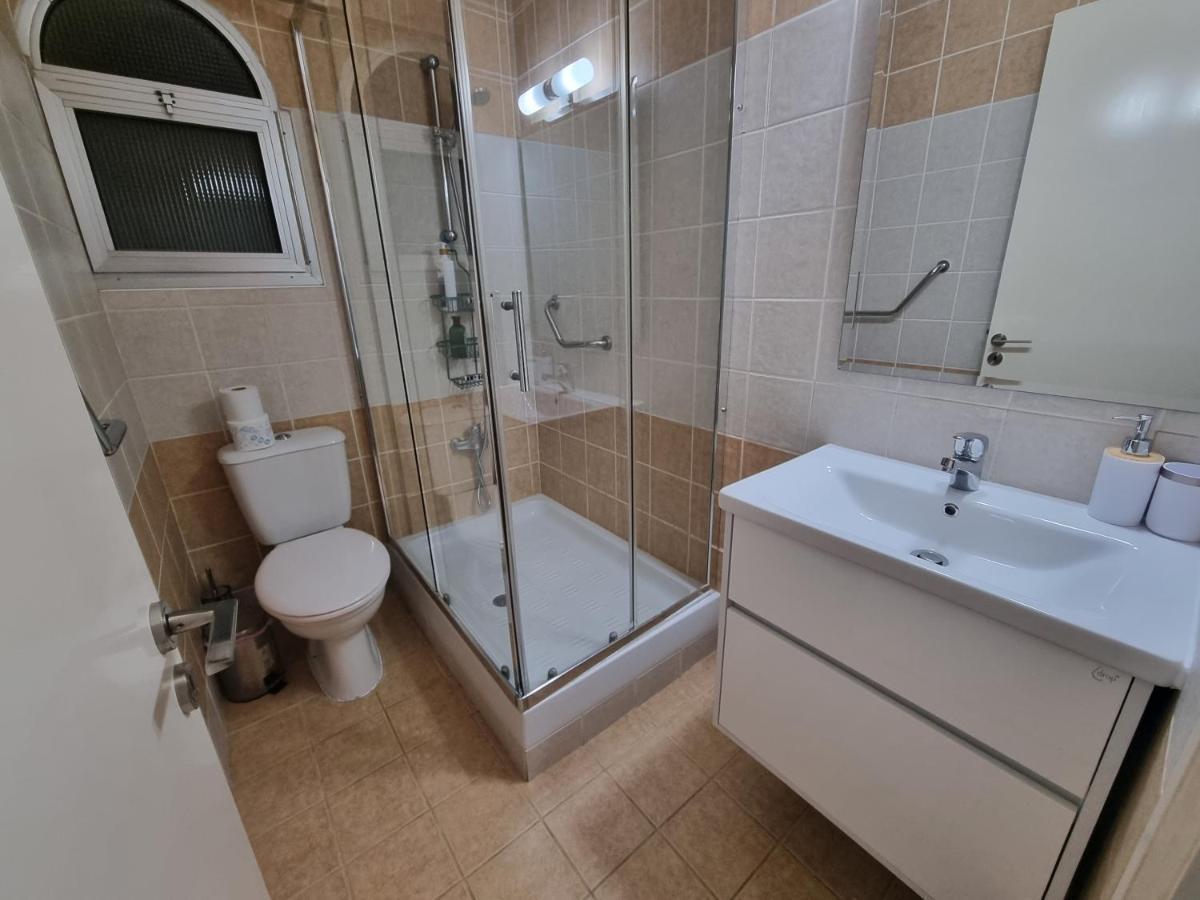 Diamond Sea View Penthouse Lägenhet Paphos Exteriör bild